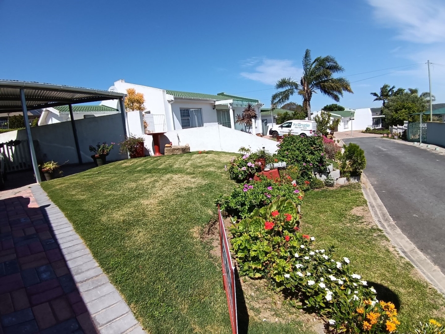 3 Bedroom Property for Sale in Fraaiuitsig Western Cape